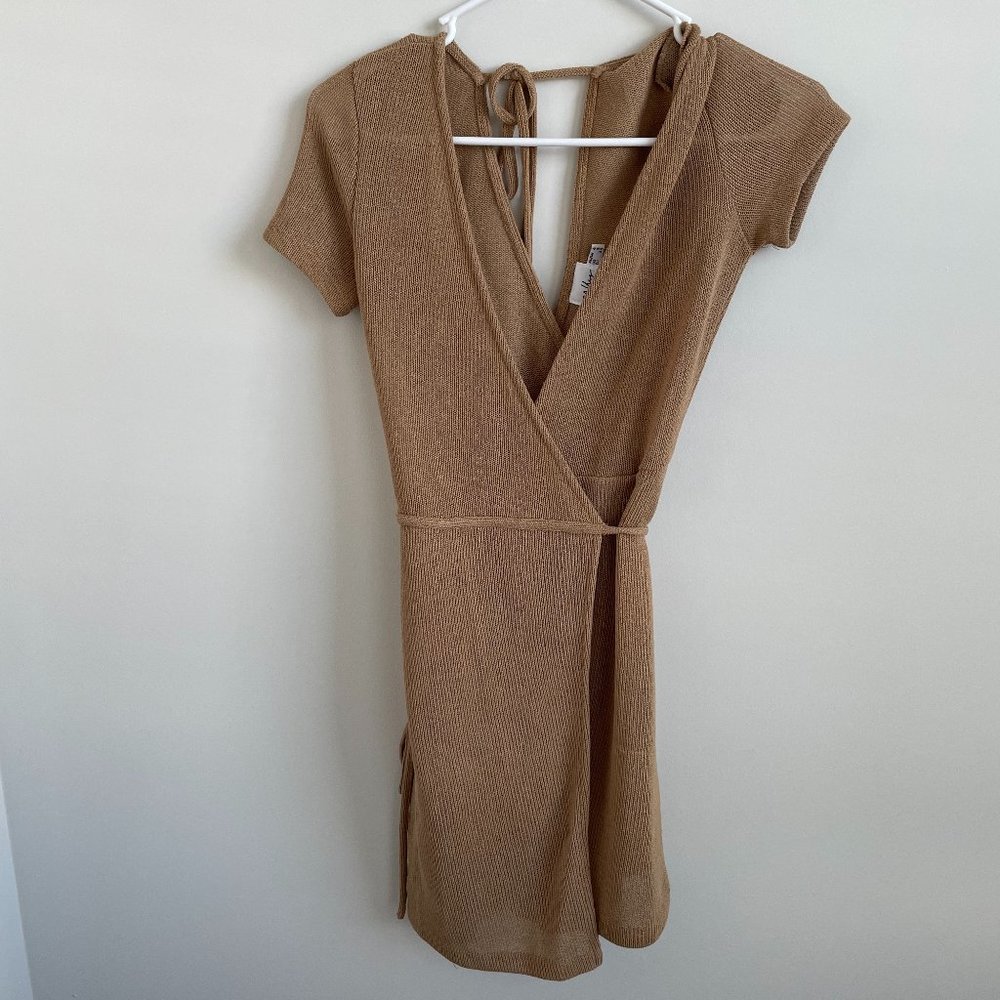 Women's short sleeve mini dress
